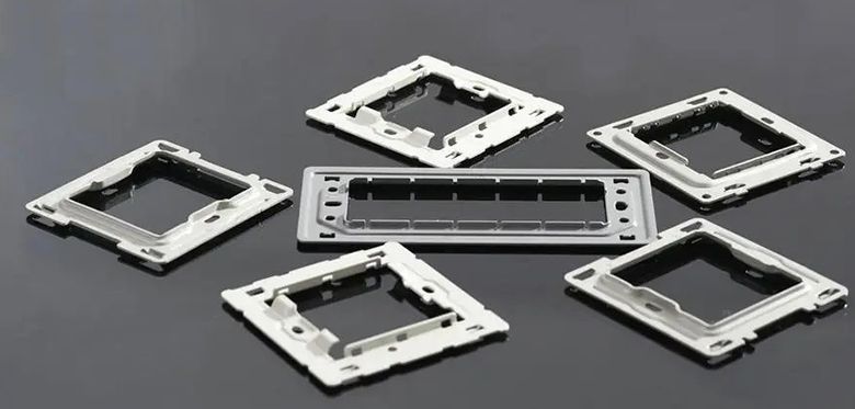 Mastering Precise and Clean Cuts with an Air Saw in Sheet Metal Fabrication